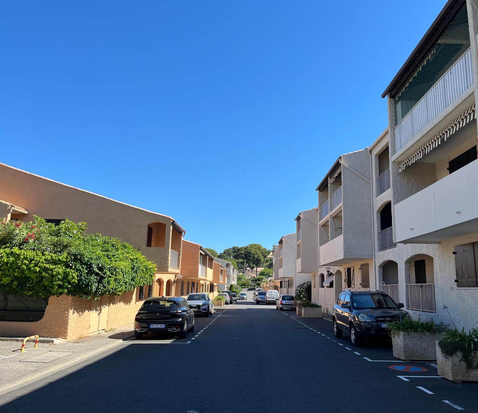 Studio Cosy En Bord De Mer Saint-Cyr-sur-Mer Zewnętrze zdjęcie